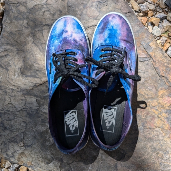 Galaxy Vans - Picture 4 of 6